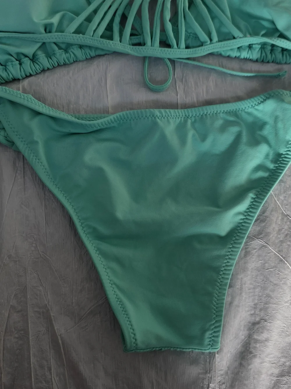 NWOT Lira Seafoam Green Macramé Back Triangle Bikini Set  Women Swim Top L BtmM